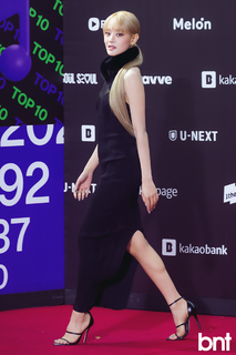 Minnie feet photo thumbnail