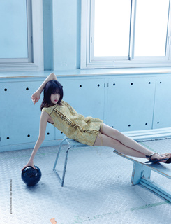 Minnie feet photo thumbnail