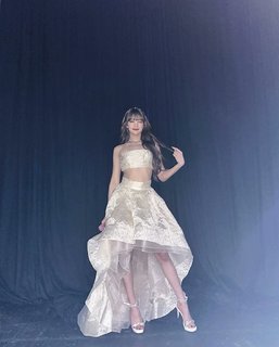 Minnie feet photo thumbnail