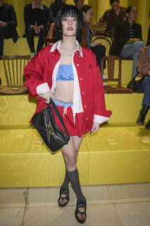 Minnie feet photo thumbnail