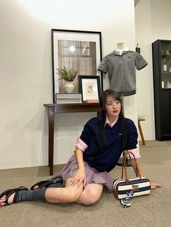 Minnie feet photo thumbnail