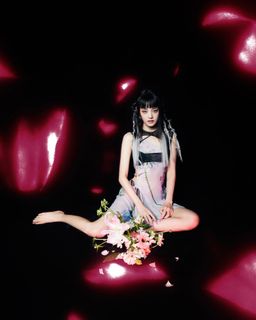 Minnie feet photo thumbnail