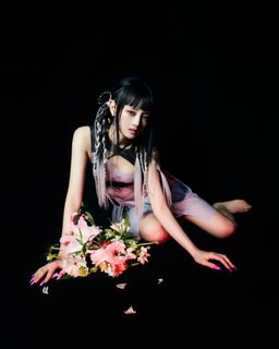 Minnie feet photo thumbnail