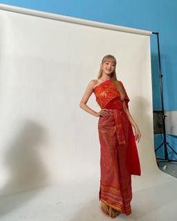 Minnie feet photo thumbnail