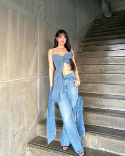 Minnie feet photo thumbnail