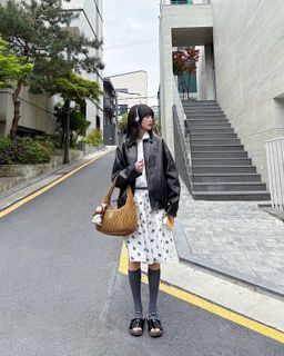 Minnie feet photo thumbnail