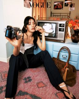 Minnie feet photo thumbnail