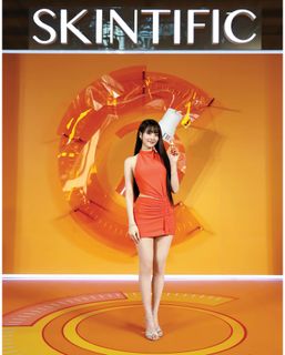 Minnie feet photo thumbnail