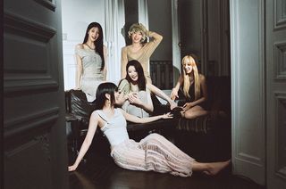 Minnie feet photo thumbnail