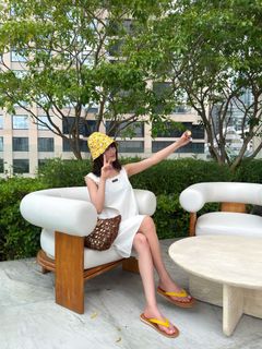 Minnie feet photo 8