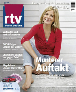 Mira Bartuschek feet photo 2