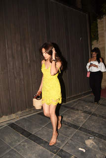 Mira Kapoor feet photo 18