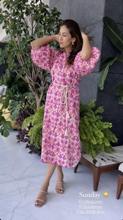 Mira Kapoor feet photo 10