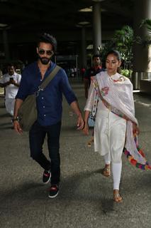 Mira Kapoor feet photo 3