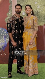 Mira Kapoor feet photo 3