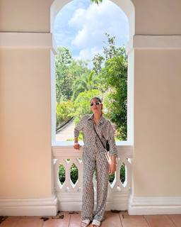 Mira Kapoor feet photo 15