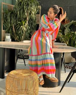 Mira Kapoor feet photo 20