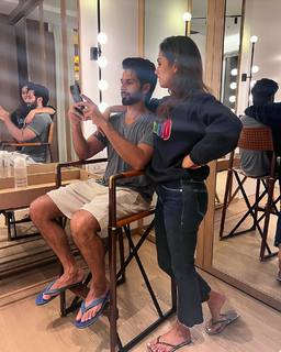 Mira Kapoor feet photo 4