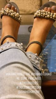 Mira Kapoor feet photo 7