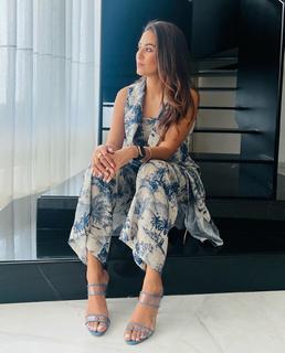 Mira Kapoor feet photo 14