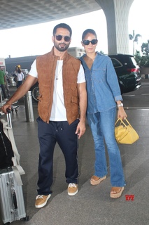 Mira Kapoor feet photo 15