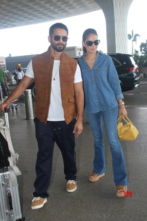 Mira Kapoor feet photo 10