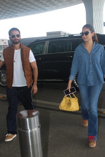 Mira Kapoor feet photo 9