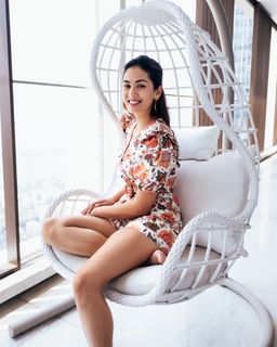 Mira Kapoor feet photo 2