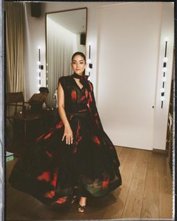 Mira Kapoor feet photo 5
