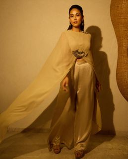 Mira Kapoor feet photo 3