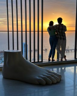 Mira Kapoor feet photo 9