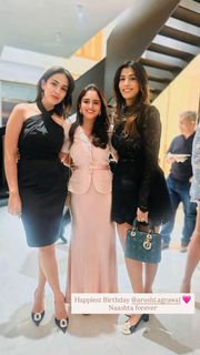 Mira Kapoor feet photo 1