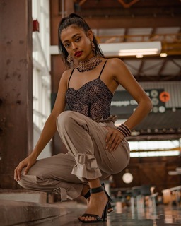 Mira Patel feet photo 1