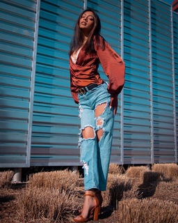 Mira Patel feet photo 2
