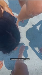 Mira Patel feet photo 12