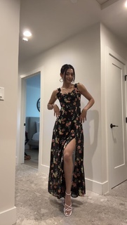 Mira Patel feet photo 5