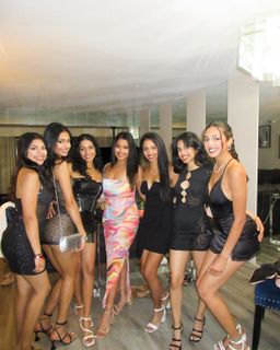 Mira Patel feet photo 4