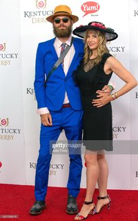 Mira Sorvino feet photo thumbnail