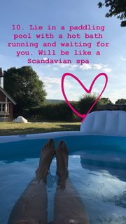 Miranda Hart feet photo 19