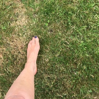 Miranda Hart feet photo 10
