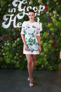 Miranda Kerr feet photo thumbnail