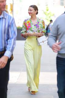 Miranda Kerr feet photo thumbnail