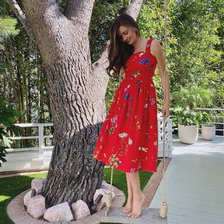 Miranda Kerr feet photo thumbnail