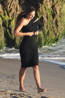 Miranda Kerr feet photo thumbnail