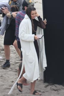 Miranda Kerr feet photo thumbnail