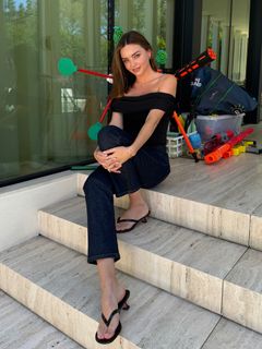 Miranda Kerr feet photo 1