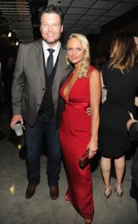 Miranda Lambert feet photo thumbnail