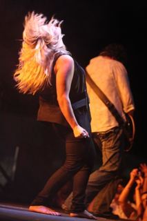 Miranda Lambert feet photo thumbnail