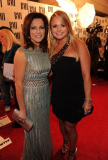 Miranda Lambert feet photo thumbnail