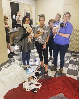 Miranda Lambert feet photo thumbnail